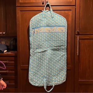 New! Vera Bradley GARMENT BAG Overnight Hang Up Bag Blue & Green Paisley Pattern